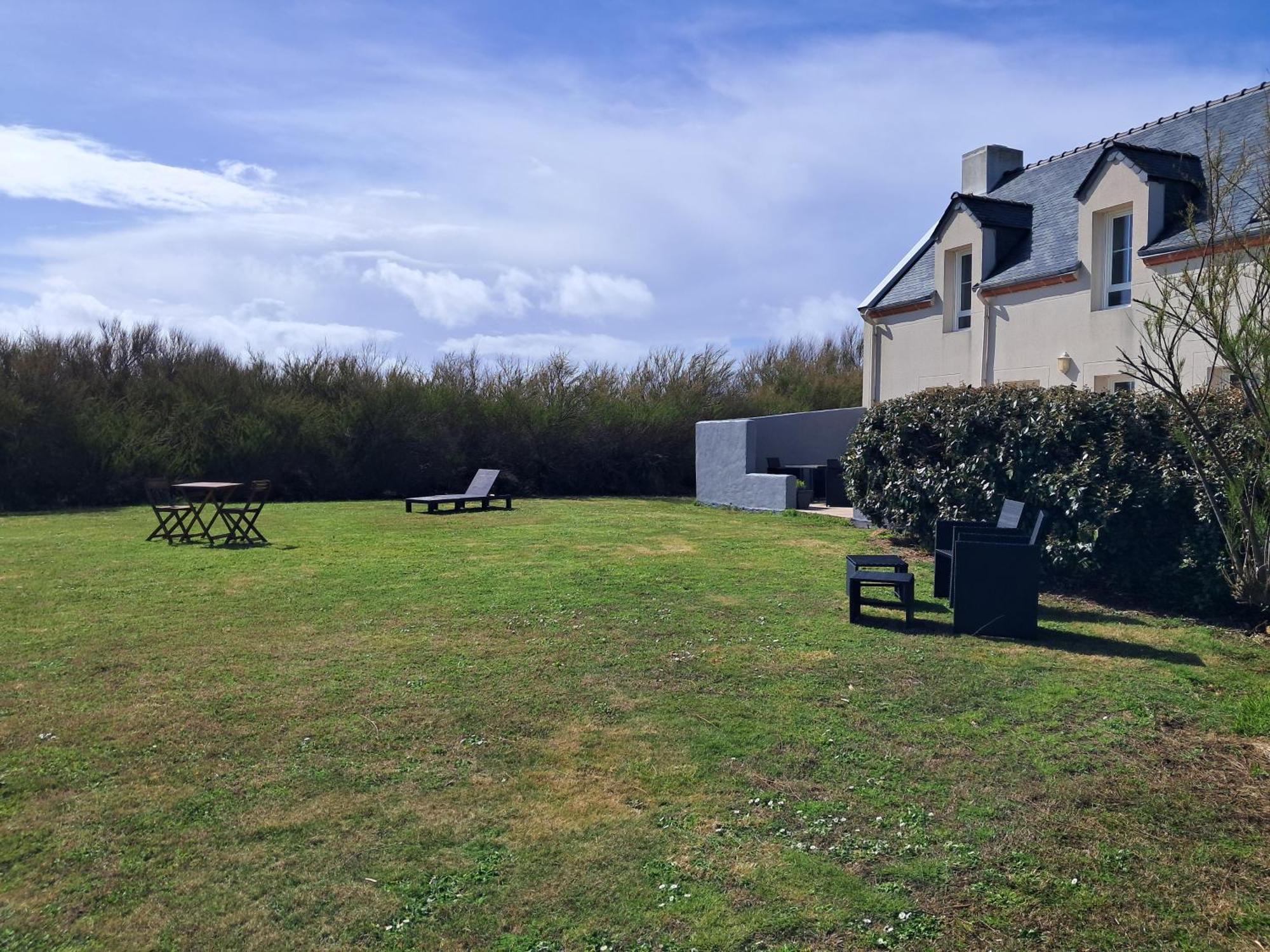 La Maison Des Poulains Sauzon Extérieur photo